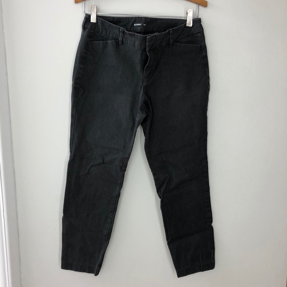 Cropped Gray Pants